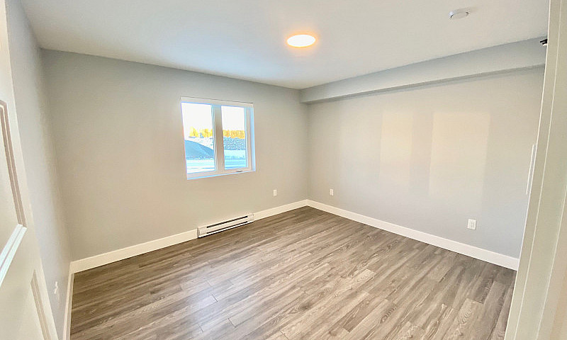 Pre-Leasing Now For ...