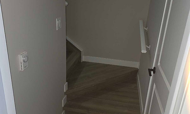 One Bedroom Legal Su...
