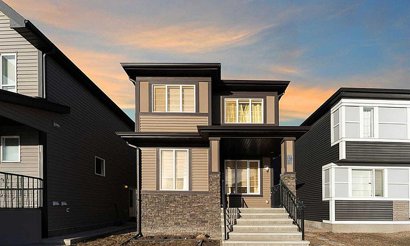 Bright & Modern 4-Be...
