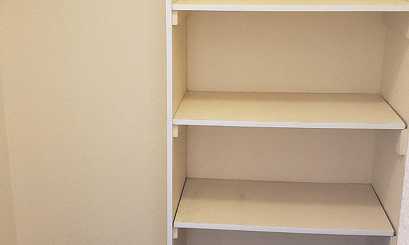 1 Bdrm, 1.5 Bth 770 ...