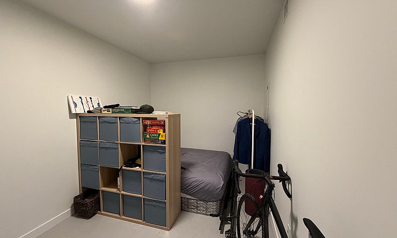 Sublet Apartment - T...
