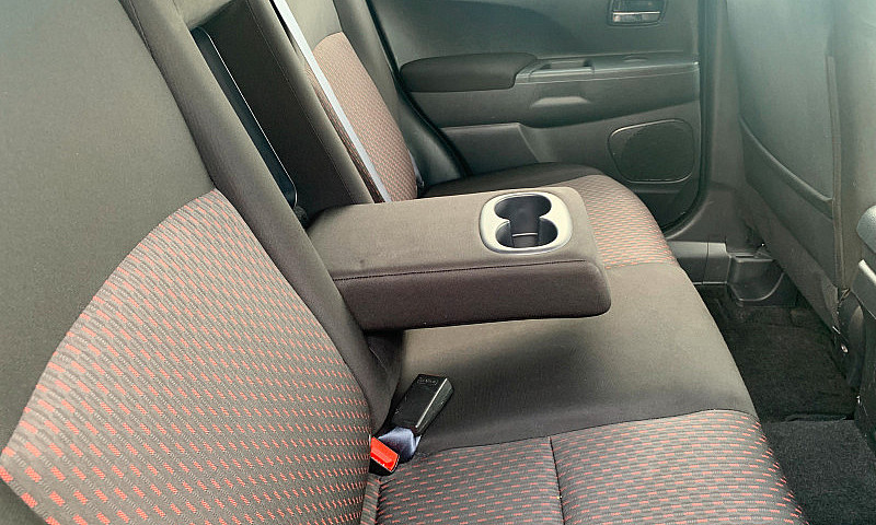 2019 Mitsubishi Rvr...