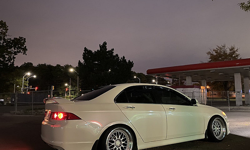 2006 Pearl White Tsx...