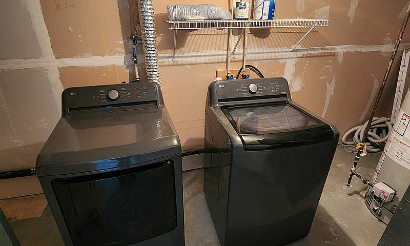 1 Bed/1 Bath Legal S...