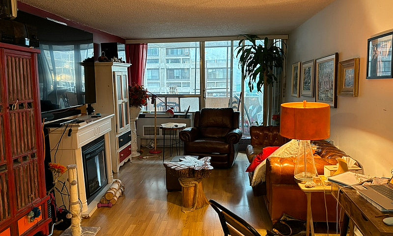 2 Bedroom Downtown C...