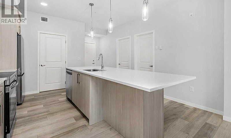 Condo For Sale 2 Bed...