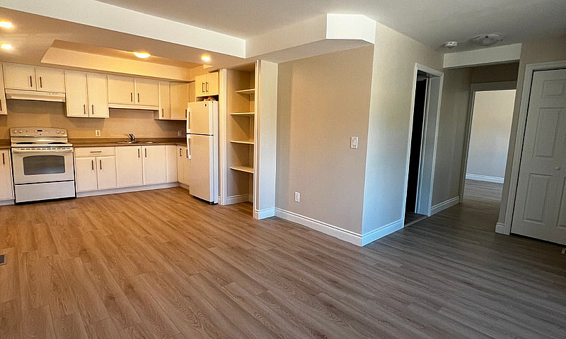 Newly Renovated 3Br ...