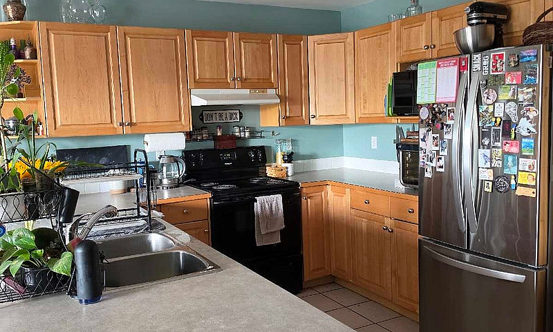 Condo In Inglewood F...