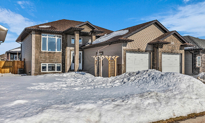 House For Sale In Wa...