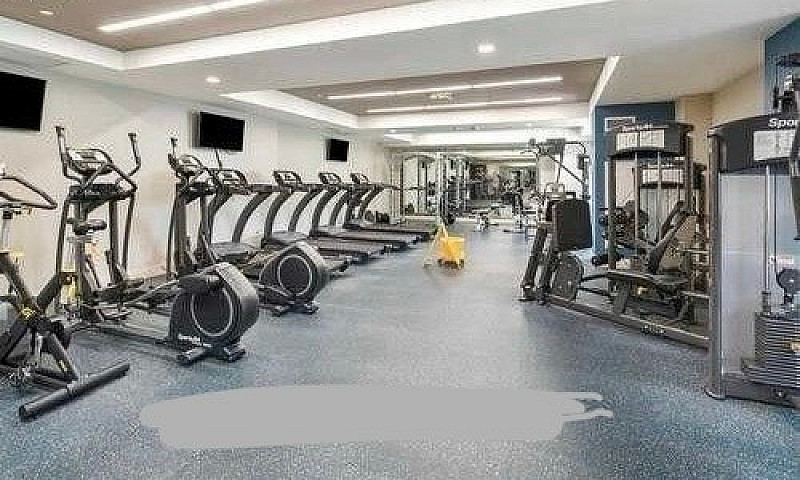 Lease: 1Br 1Wr, Heat...