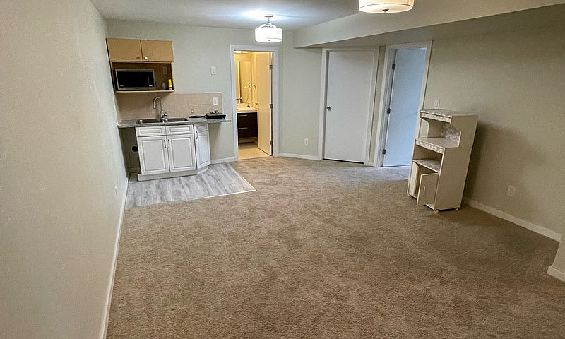 4 Bed 3 Bath For Ren...