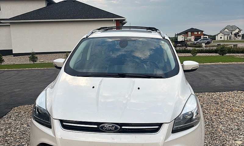 Ford Escape Titanium...