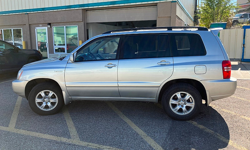 2003 Toyota Highland...