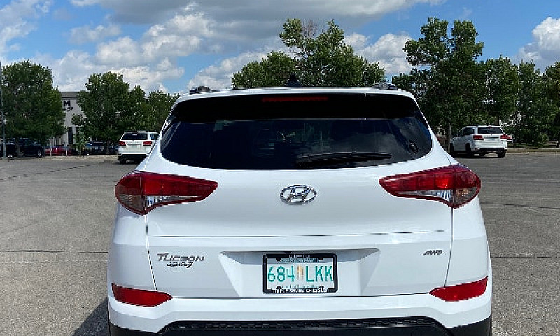 2018 Hyundai Tucson...