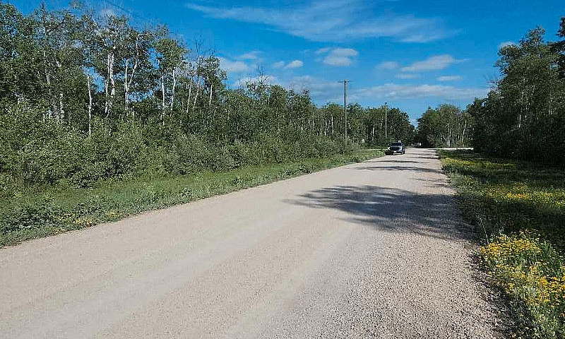 Lake Manitoba Narrow...