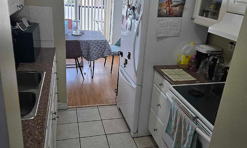2 Bedroom Apartment ...
