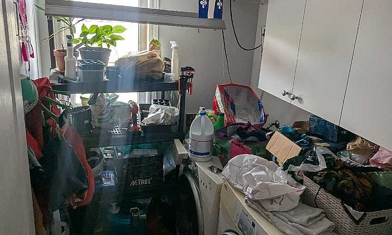 2 Chambres À Coucher...