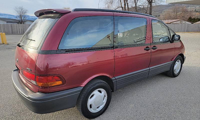 1993 Toyota Previa L...