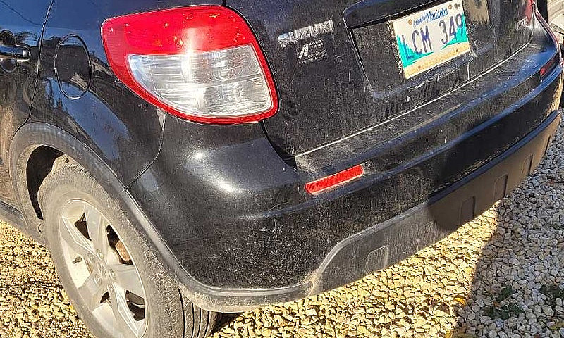 2010 Suzuki Sx4...