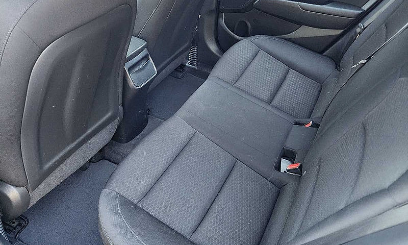 2020 Hyundai Elantra...