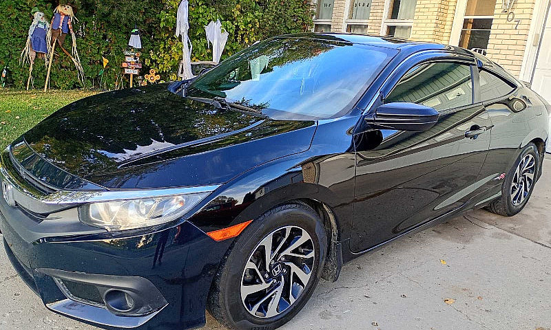 2018 Honda Civic Cou...