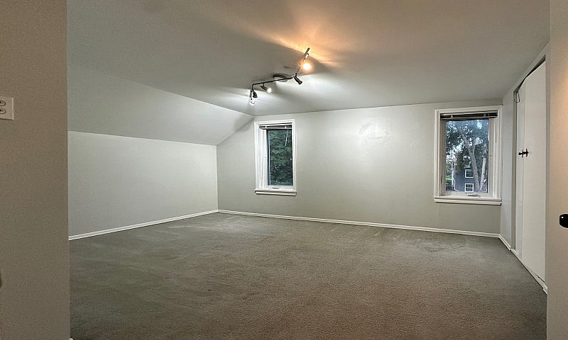 For Rent:  Charming ...