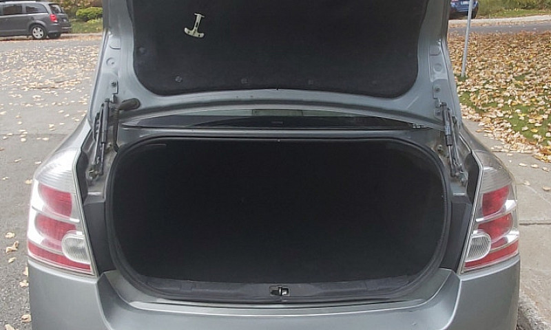 Nissan 2008 4 Cylind...