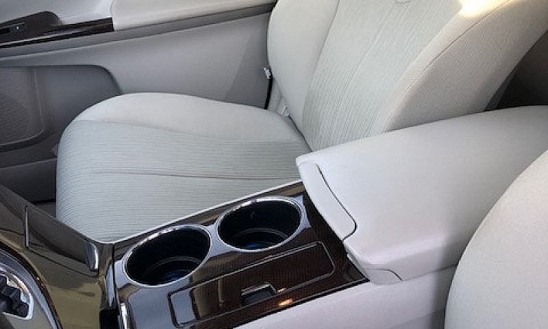 Toyota Venza  2011  ...