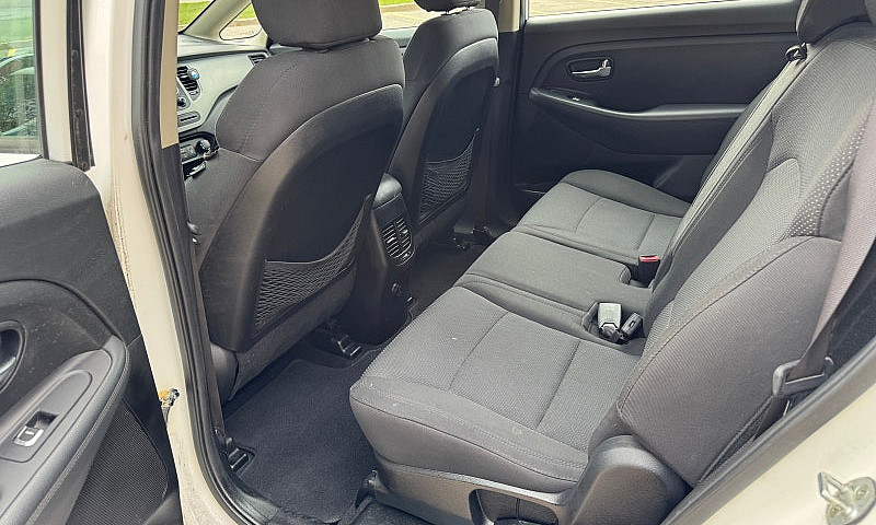 2014 Kia Rondo 2.0 A...