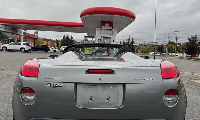 2006 Pontiac Solstic...