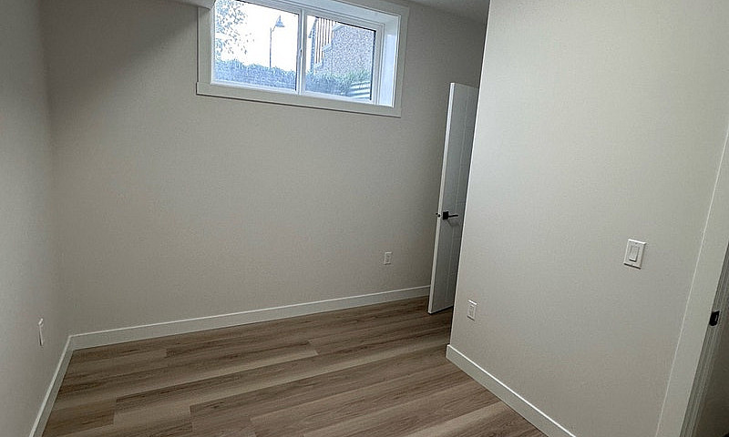 Modern 2 Bedroom Apa...