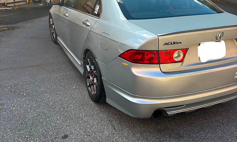Acura Tsx...
