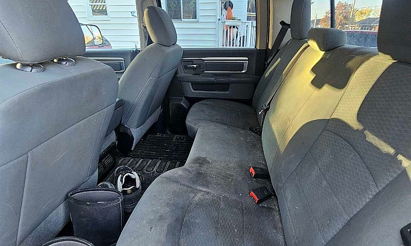 2018 Ram 1500 Outdoo...