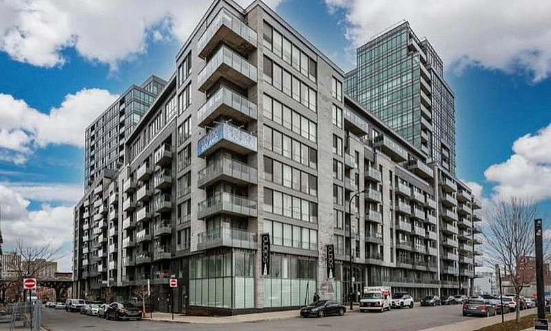 Beautiful Condo At T...