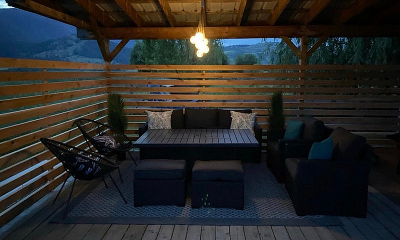 Large Okanagan Lakef...