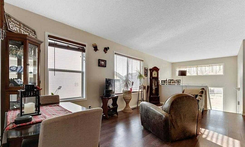 Main Floor Rental...