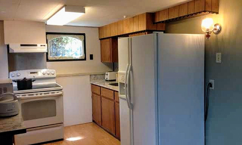 Furnished Rooms For ...