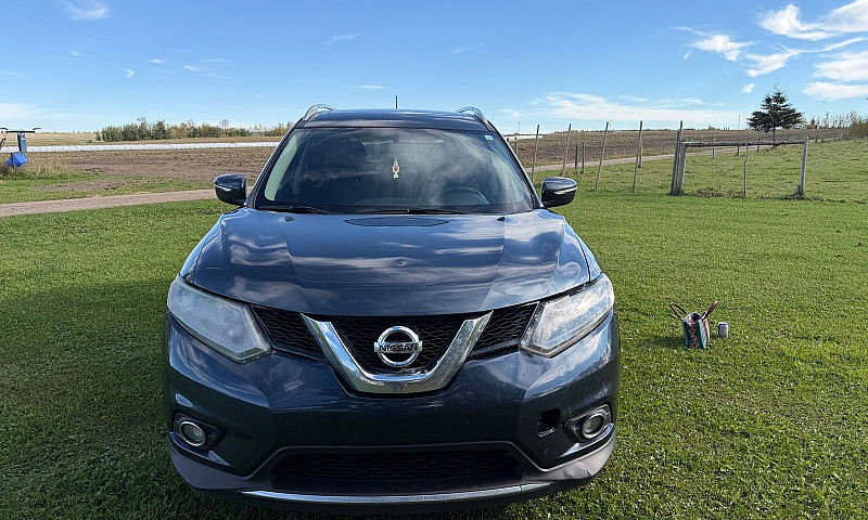 2015 Nissan Rouge...