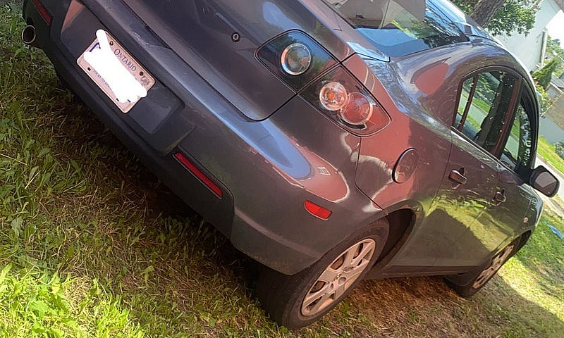 2 Mazda 3 ...