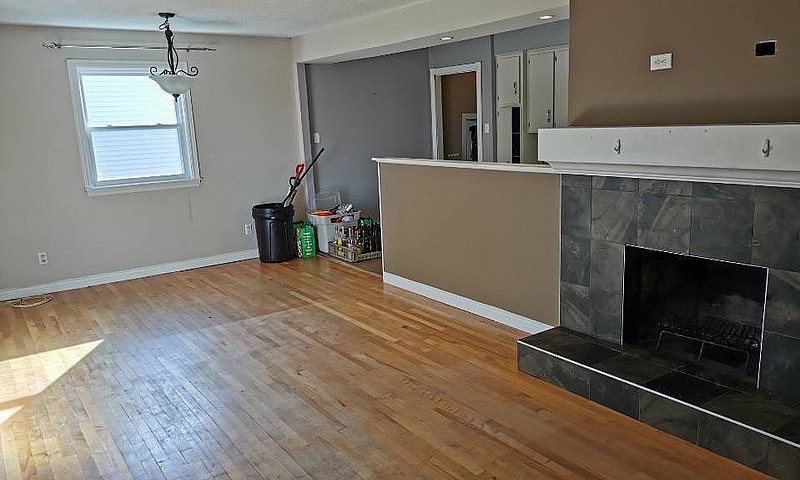 3 Bedroom House (Uti...