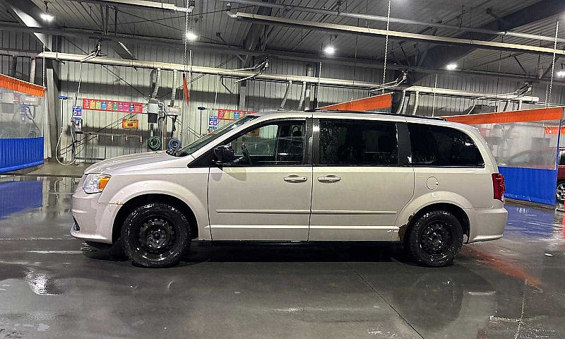 2013 Dodge Caravan...