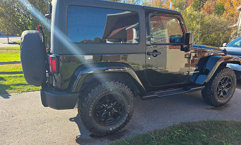 À Vendre – Jeep Wran...