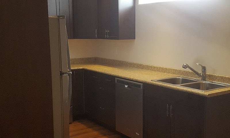 Spacious 2-Bedroom B...