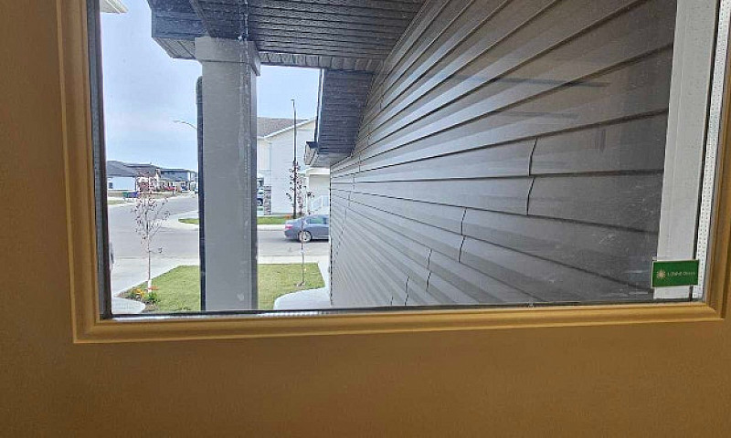 423 Pepper St, Brigh...