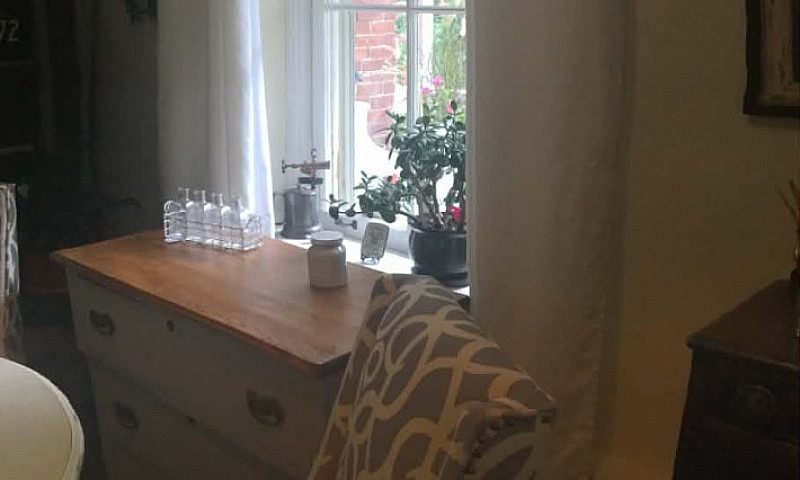 Whitby Luxury 2 Bdrm...