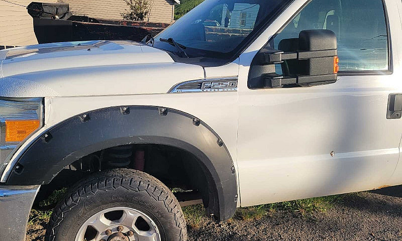 Title: 2014 Ford F-2...