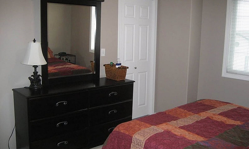 2 Bedroom Condo In L...