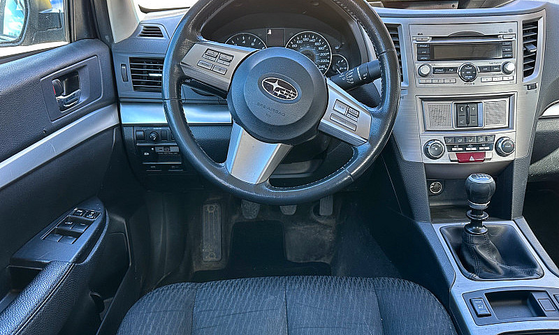 2010 Subaru Legacy S...