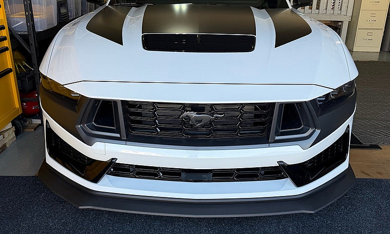 2025 Mustang Dark Ho...