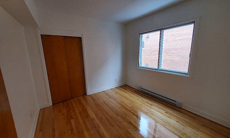 5 1/2 Haut Duplex Ré...